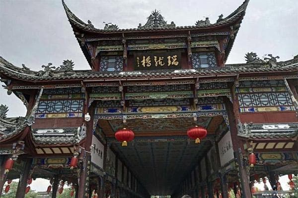 成都街子古镇：青城山下的诗意水乡