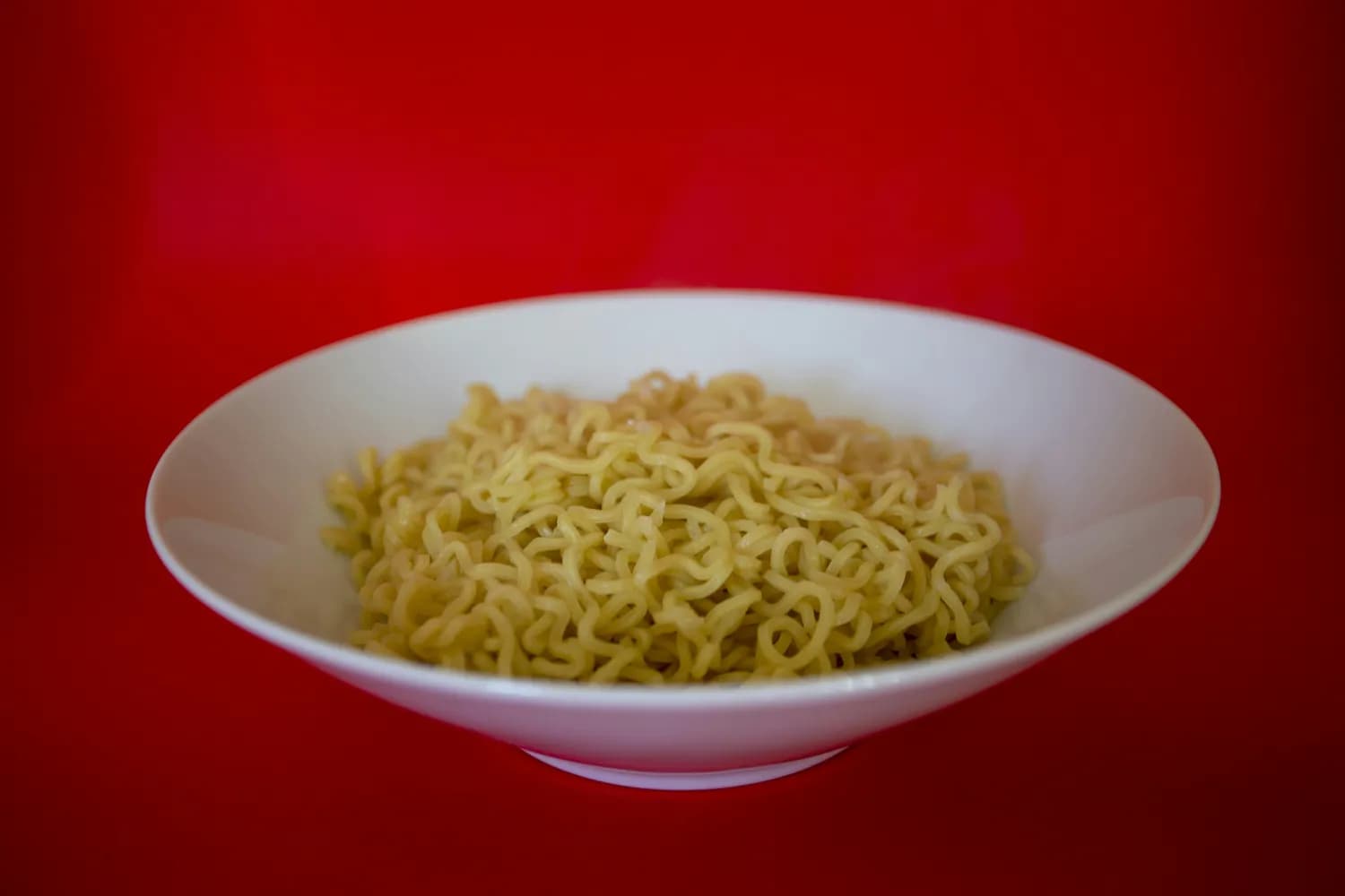 方便面+牛奶，真的不健康吗？
