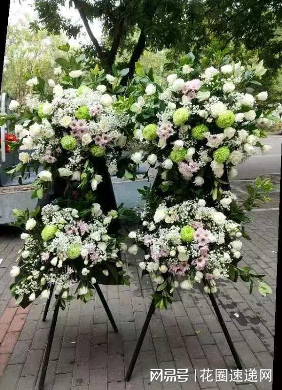 德宏州殡仪馆花圈花篮最后的祝福与告别