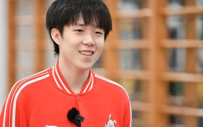 国乒15人出战！2位小将获重用，王楚钦孙颖莎冲冠，林诗栋身兼3项