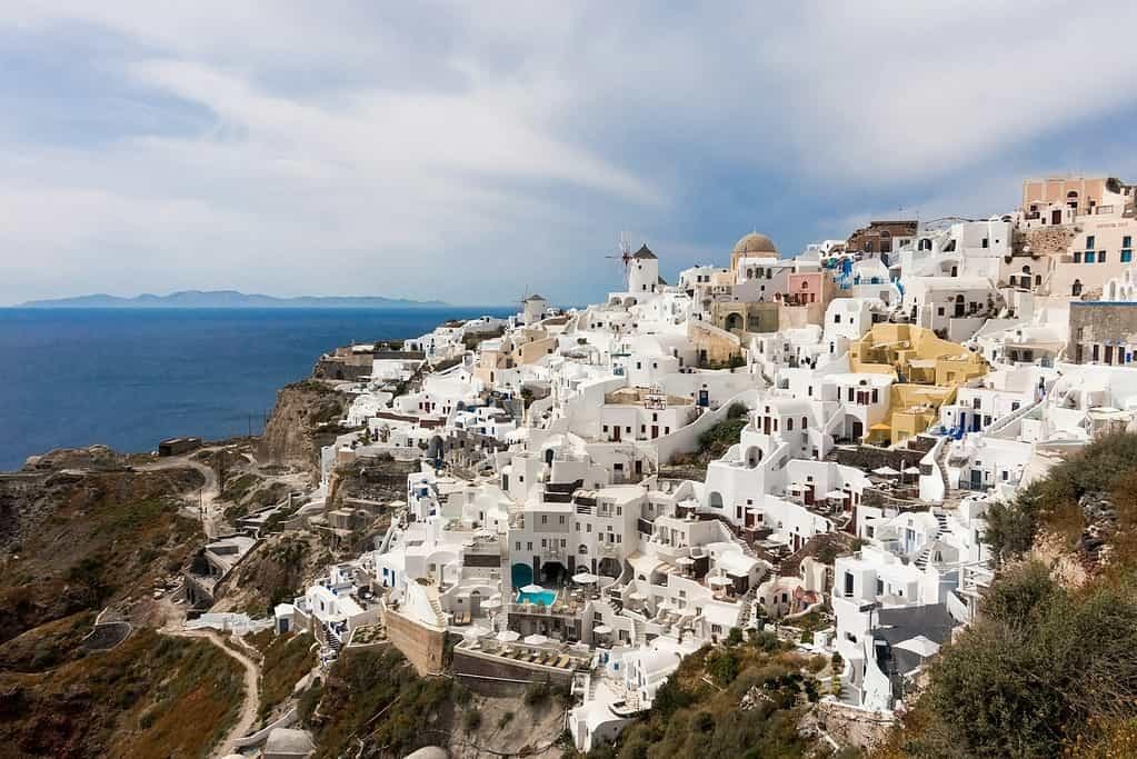 最佳旅游胜地：探索适合各种旅行方式的全球顶级目的地