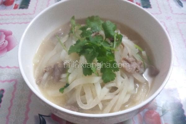 瘦肉萝卜汤的做法