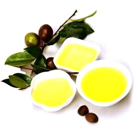 在美国，山茶油的价格是橄榄油的13倍，山茶油贵得有理由
