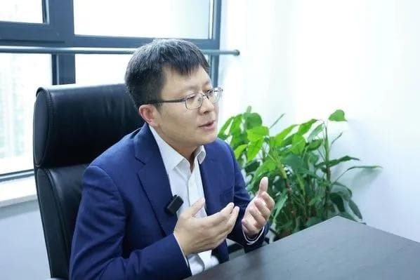 重大突破！中国团队发现帕金森病全新治疗靶点，AI助力实现“从0到1”的原始创新