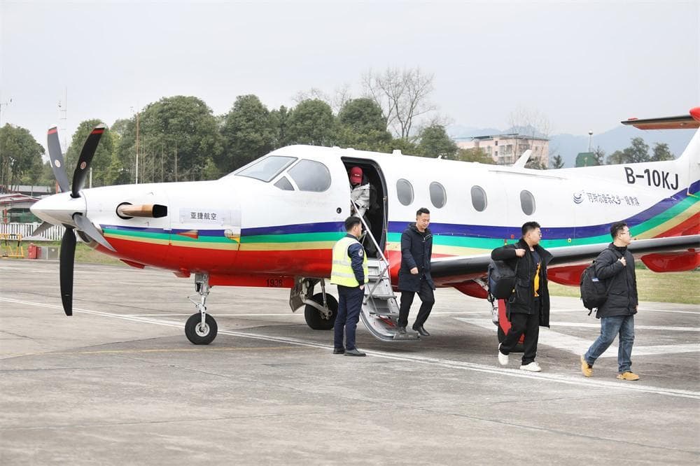 今年“五一”期间，51万人在重庆体验“低空飞行”