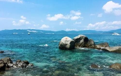 中国最美十大海滨城市：从北到南的海滨风光