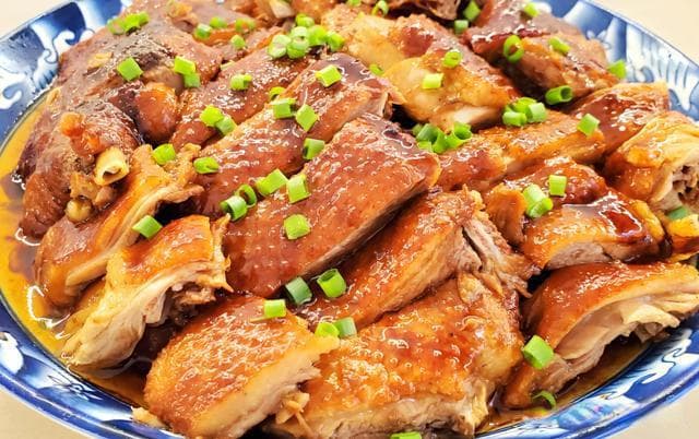 鸭肉有什么简单又好吃的家常菜？从家常菜到餐桌明星的华丽转身！
