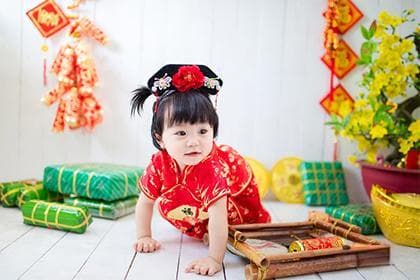 带“依”字的女孩高雅名字，女孩带“依”的最佳配字