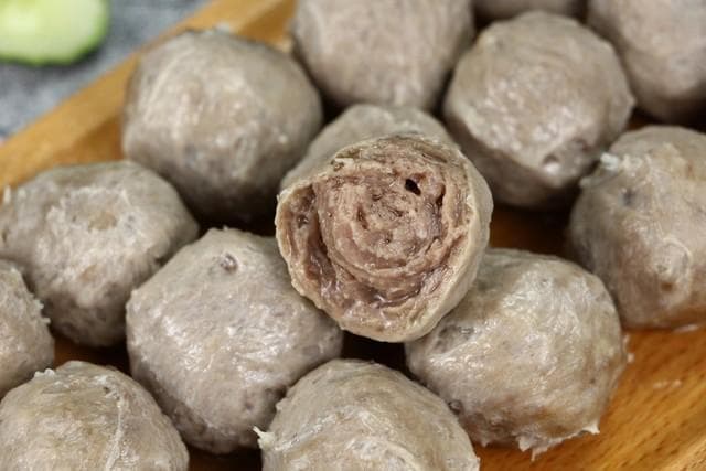 潮汕牛肉丸：独特工艺与多样吃法