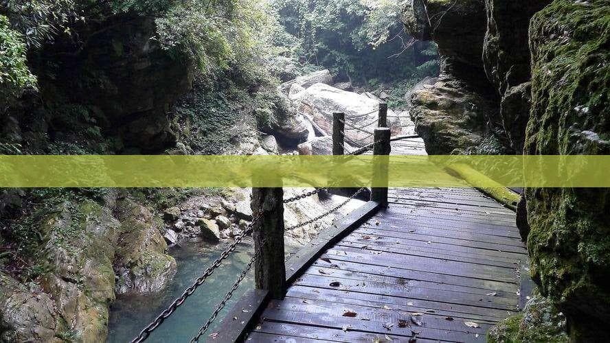 海南白沙旅游景点皇帝洞探秘之旅：自然奇观与历史文化交融