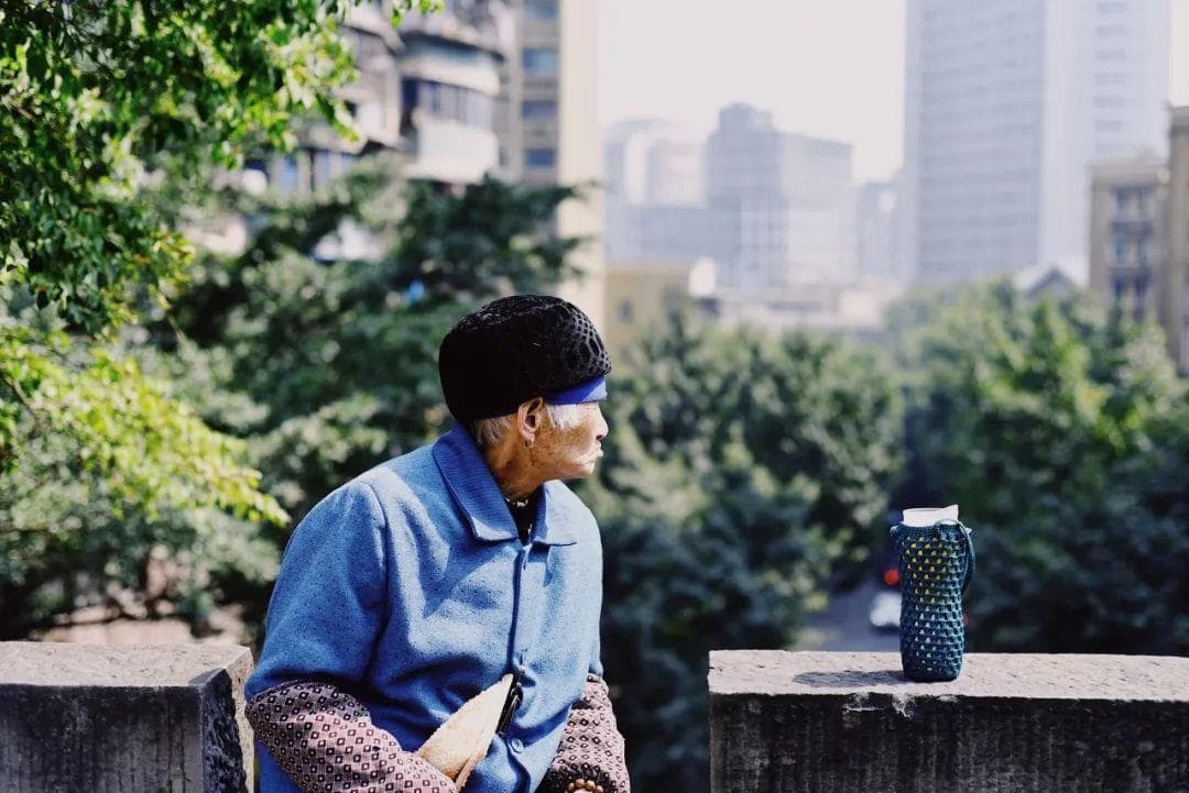 京沪老人，奔向小城降维养老