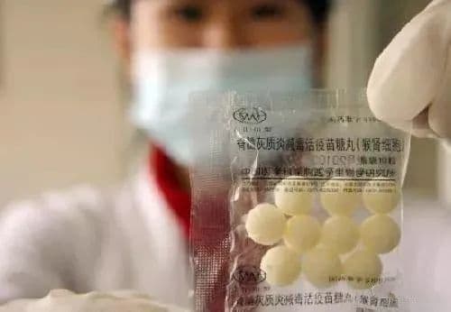 打针还是口服好？宝宝的脊灰疫苗到底该怎么打？