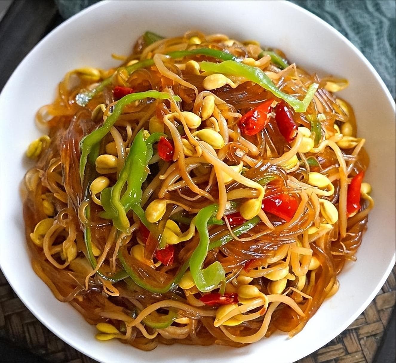 黄豆芽营养价值高，五种烹饪方法详解