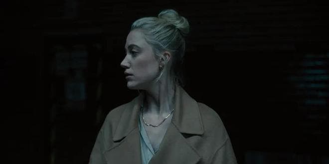 女性恐惧的心理迷宫——《监视者》
