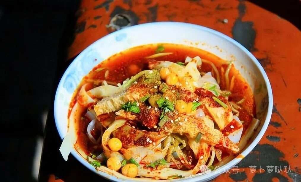 新疆喀什十大维吾尔族美食：舌尖上的丝路风情