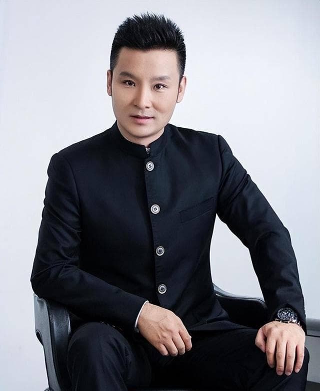 遥远之地的天籁交响：刘和刚与王宏伟，同曲异韵的旷世对话