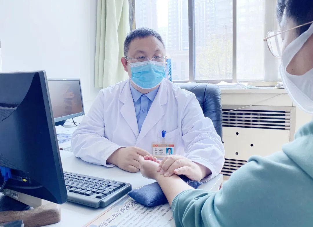积极治疗不放弃，超越“生死线”，中西医结合综合治疗,为渐冻人“化冻”！