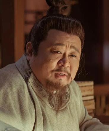 朱高炽的皇位之路：朱棣的不悦与权力传承的智慧
