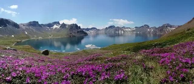 长白山晋升世界地质公园，集火山天池与物种基因库于一身