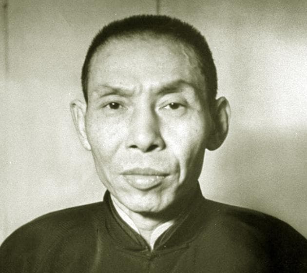 住破房，患重病，晚年的杜月笙为何过得落魄不堪？