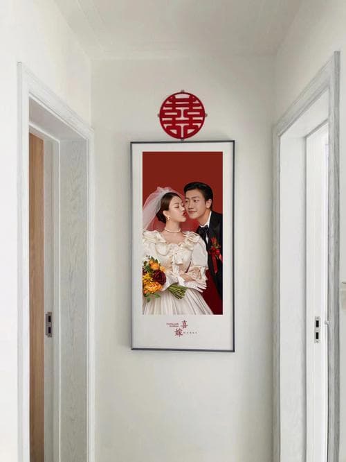 走廊挂画风水，玄关婚纱照宜慎挂。