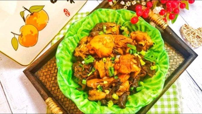 东北家常菜——小鸡炖蘑菇