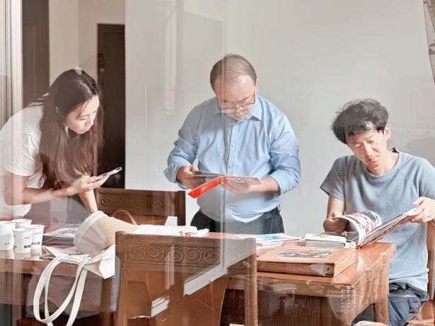 贵医附院珍贵历史档案仿真件制作完成，揭开“小协和”的过往……