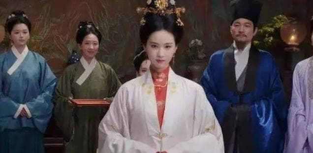 《雁回时》：复仇背后的母爱与救赎——女性觉醒与权谋的命运较量