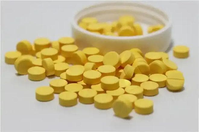 在备孕期间，男性是否需要补充叶酸？
