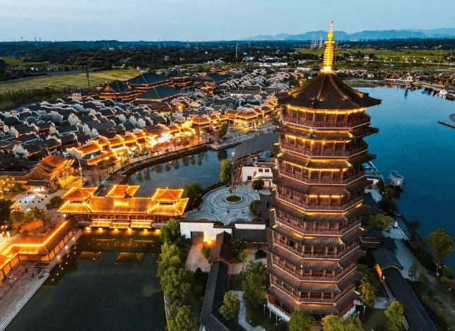 长沙铜官窑古镇游玩攻略，含门票价格、交通指南、景点介绍、营业时间等