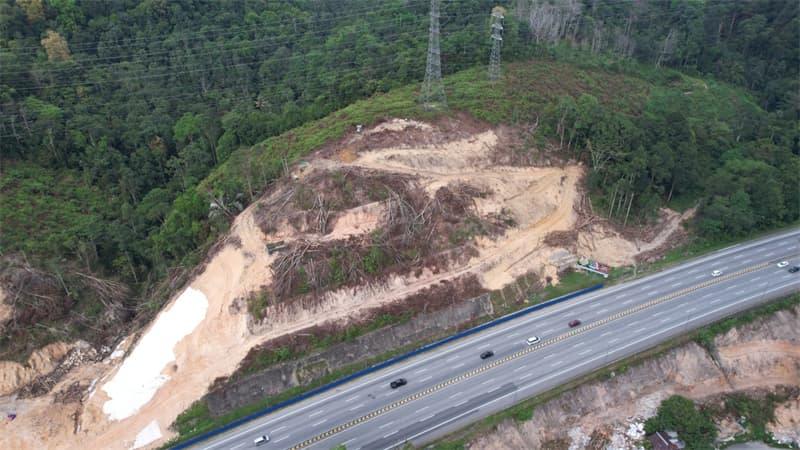 “犹如给高速公路做了一场‘手术’”