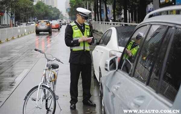 交警报警112和122的区别？报交警电话是112还是122