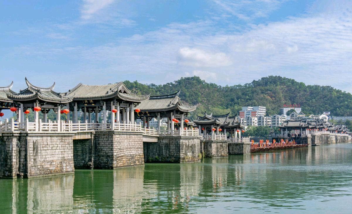 穿越时空，感受潮州古城的魅力