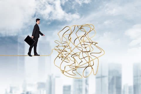 如何避免违约责任条款的争议和歧义