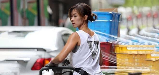 "最美搬运工"朱芊佩逆袭买房：从19岁到32岁，11年搬运生涯年赚百万