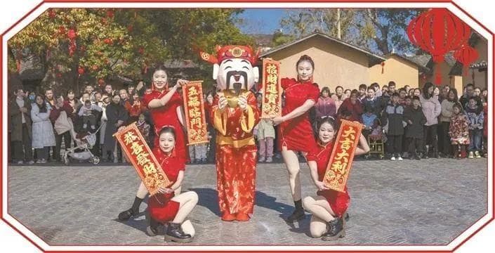 2025新春特刊丨文旅市场火爆 传统“非遗游”成打卡新热点
