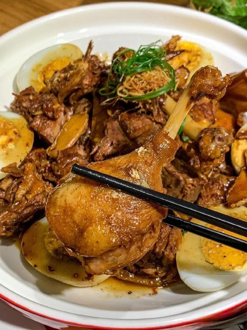 板鸭制作工艺的历史演变与文化传承
