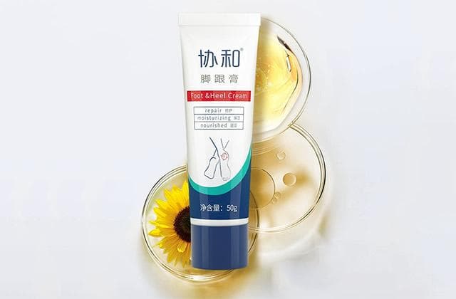 护脚霜是白天用还是晚上用？这些情况最适合使用护足霜