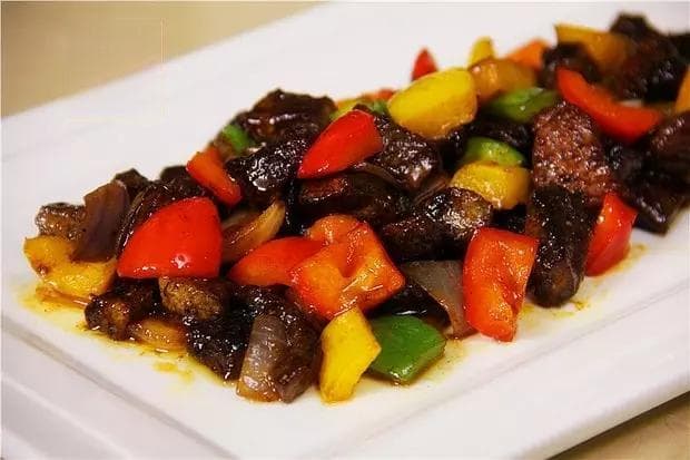 黑椒牛肉粒 Black Pepper Beef Cubes