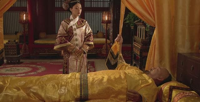 不做“恋爱脑”的甄嬛：以清醒自尊应对宫廷爱情