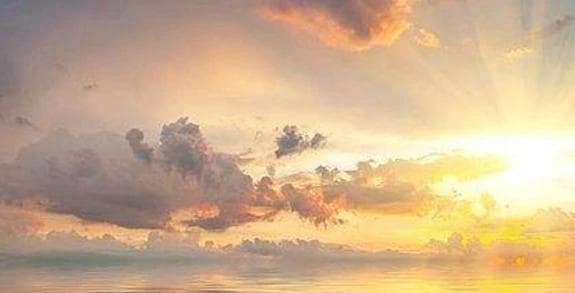 太阳的颜色到底是红色还是黄色？告诉你太阳真实的颜色