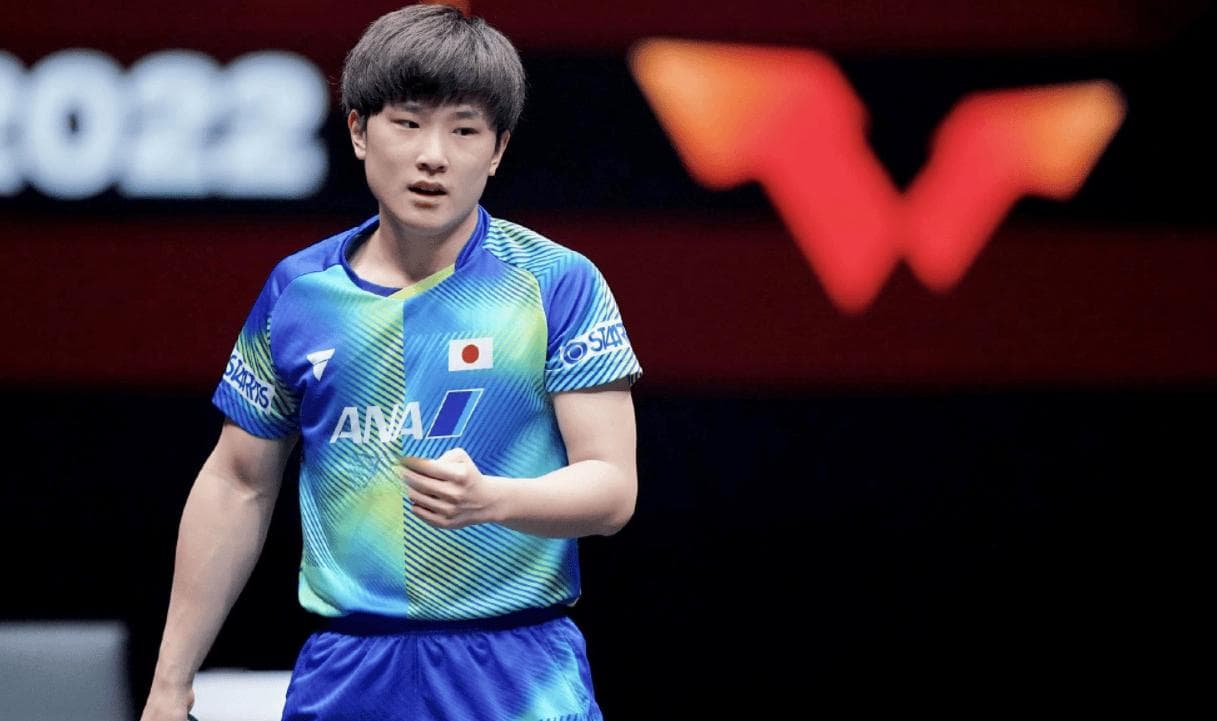 张本智和快哭了！刚刚输球之后，日本球迷集体倒戈