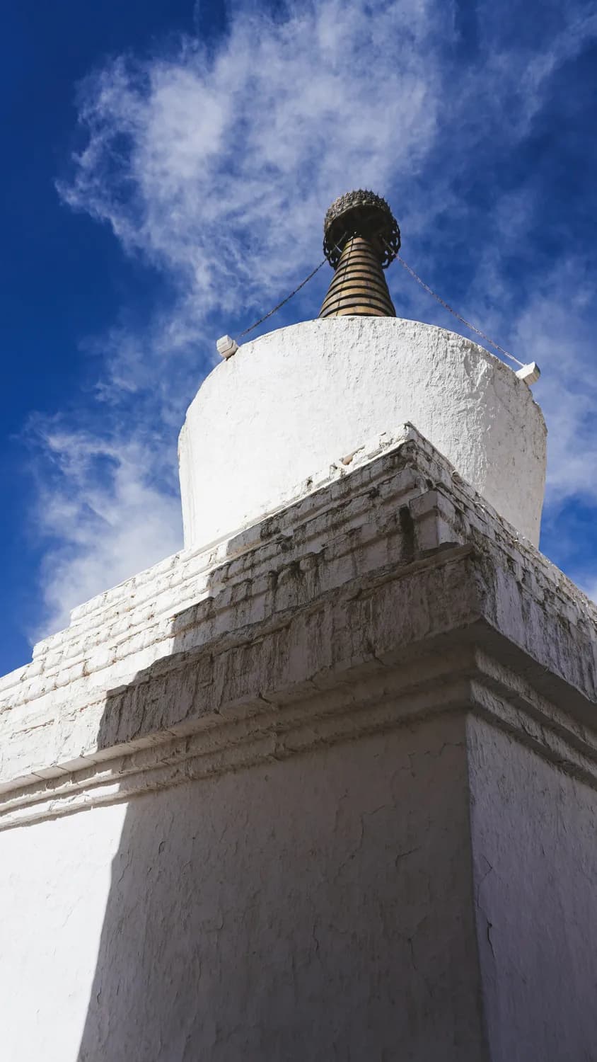 北京白塔寺：元代藏式白塔，中尼文化交流见证