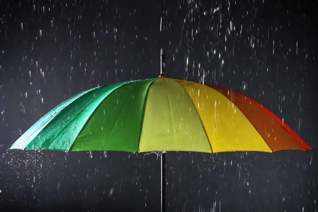 下雨天犯困，这是三重自然规律下的结果