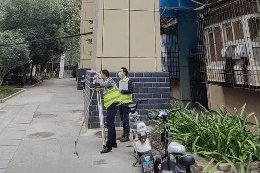 揭秘房屋倾斜背后的成因及纠偏措施
