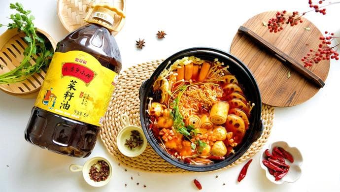 自制麻辣烫：升级版香料炒制法，让每一口都充满浓郁香气