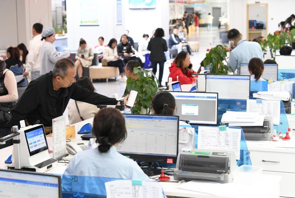 窗口单位午休时间调整：既要便民也要因地制宜