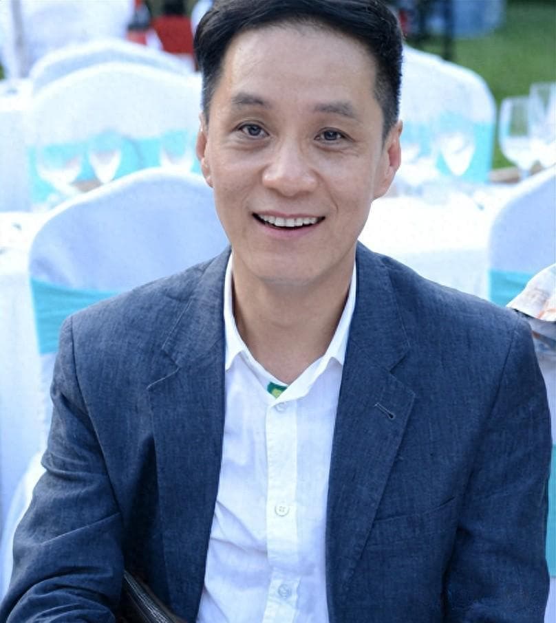 两会第三天，5位明星代表的采访一个比一个接地气，冯远征有深度