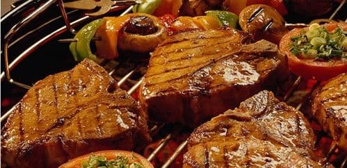 和尚鹦鹉饮食全攻略：从基础饮食到注意事项，一文详解