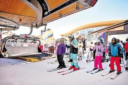 这个雪季京张雪场各有“爆火秘籍”